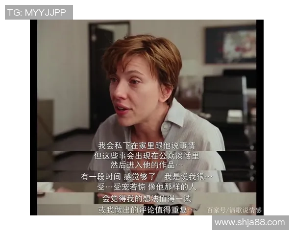 足球球星的情感世界揭秘他们的爱情与婚姻故事